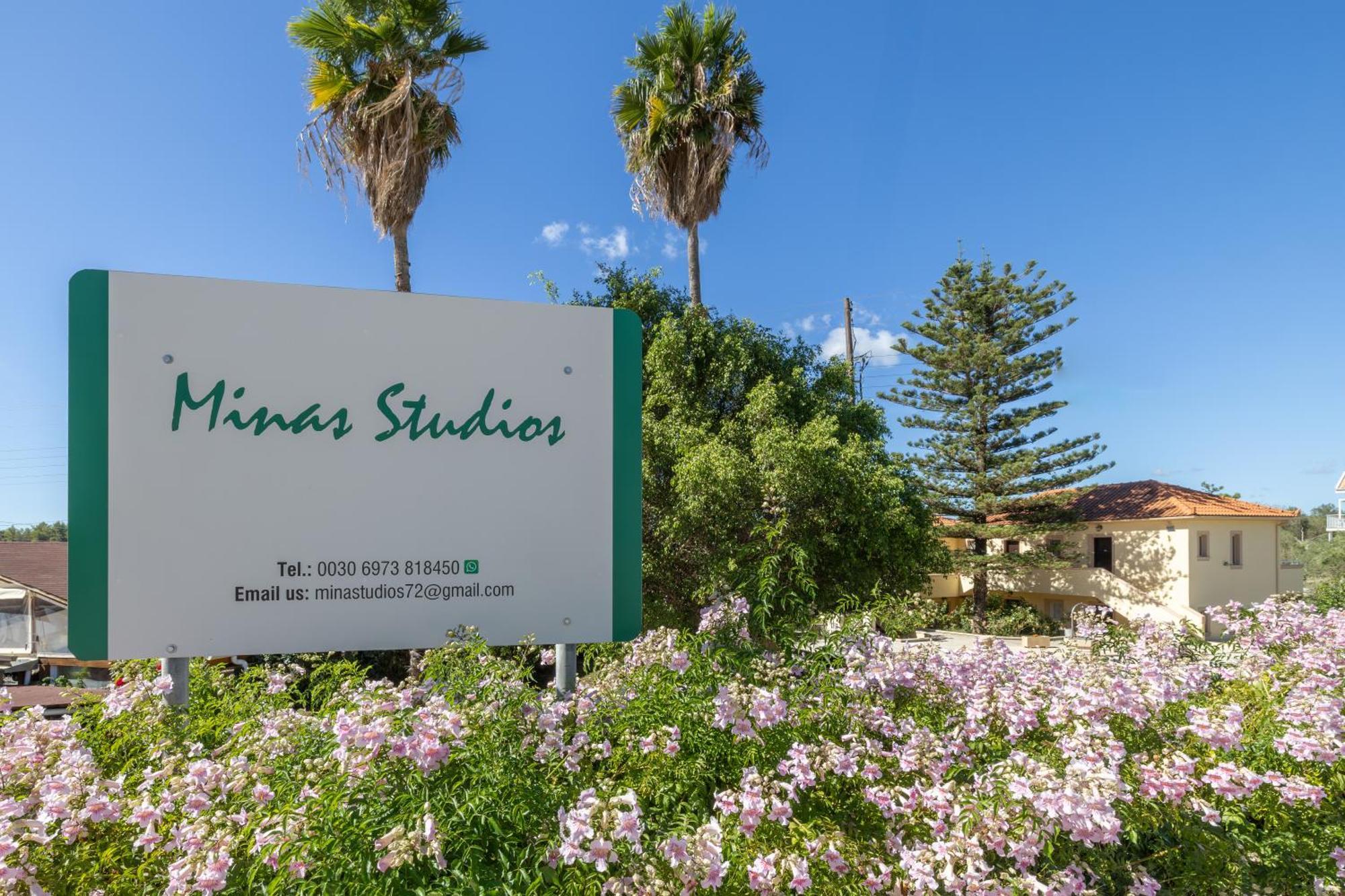 Minas Studios Lászi Kültér fotó